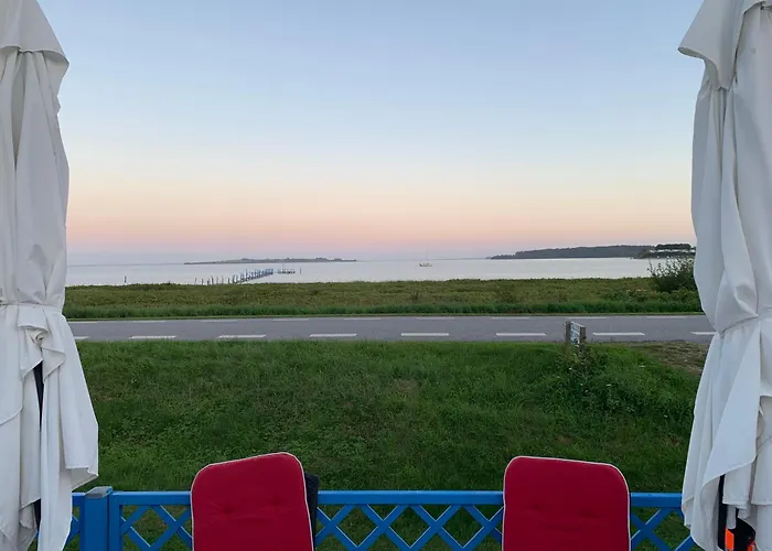 Strandhaus Direkt Am *