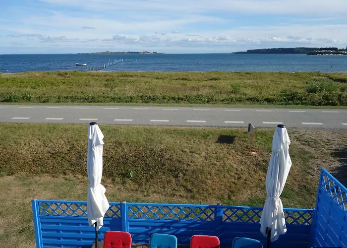 Strandhaus Direkt Am بيت للعطل هادرسليف